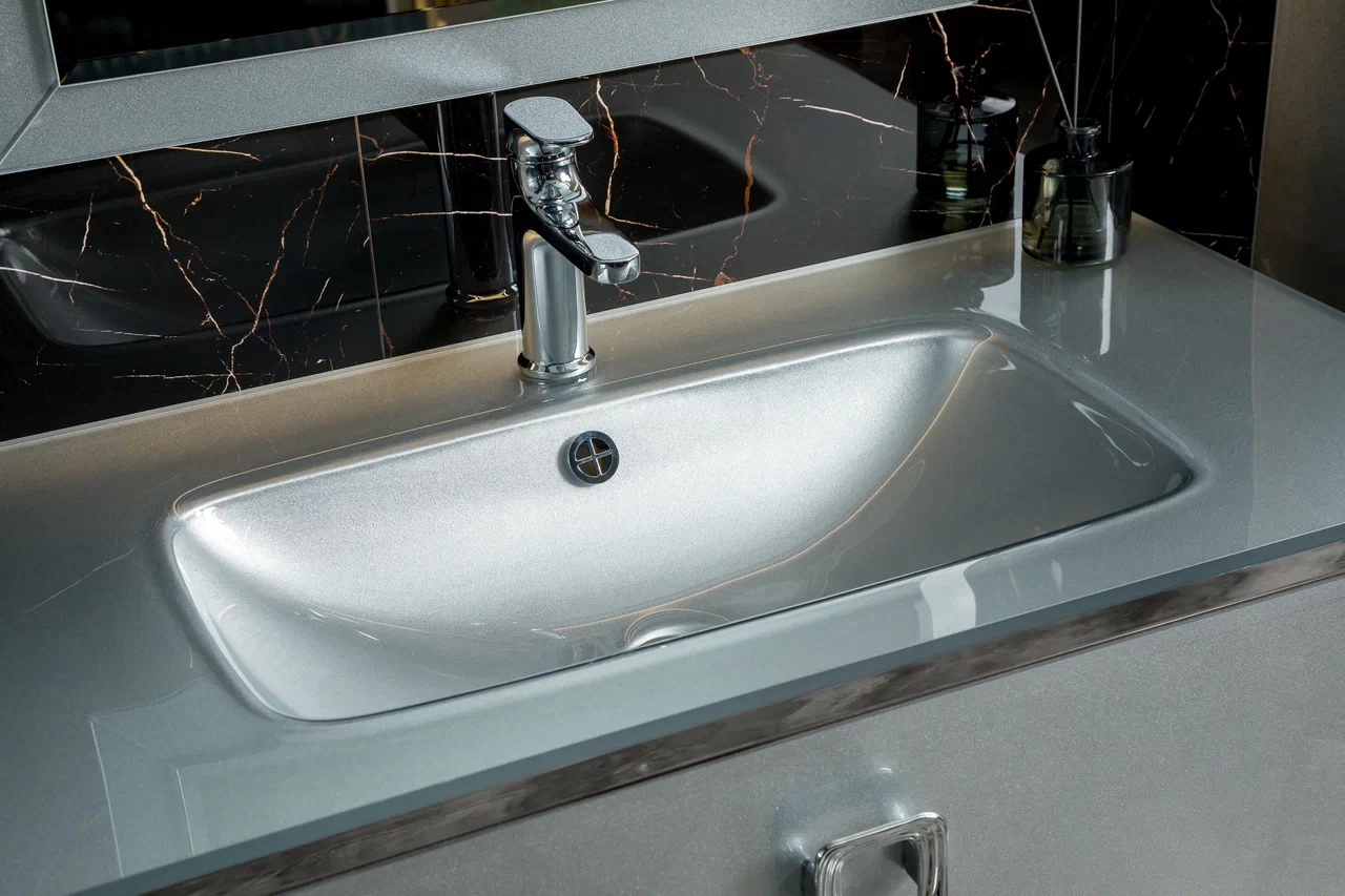Раковина ArmadiArt Lucido 852-080-SL 810*520 мм (серебро)