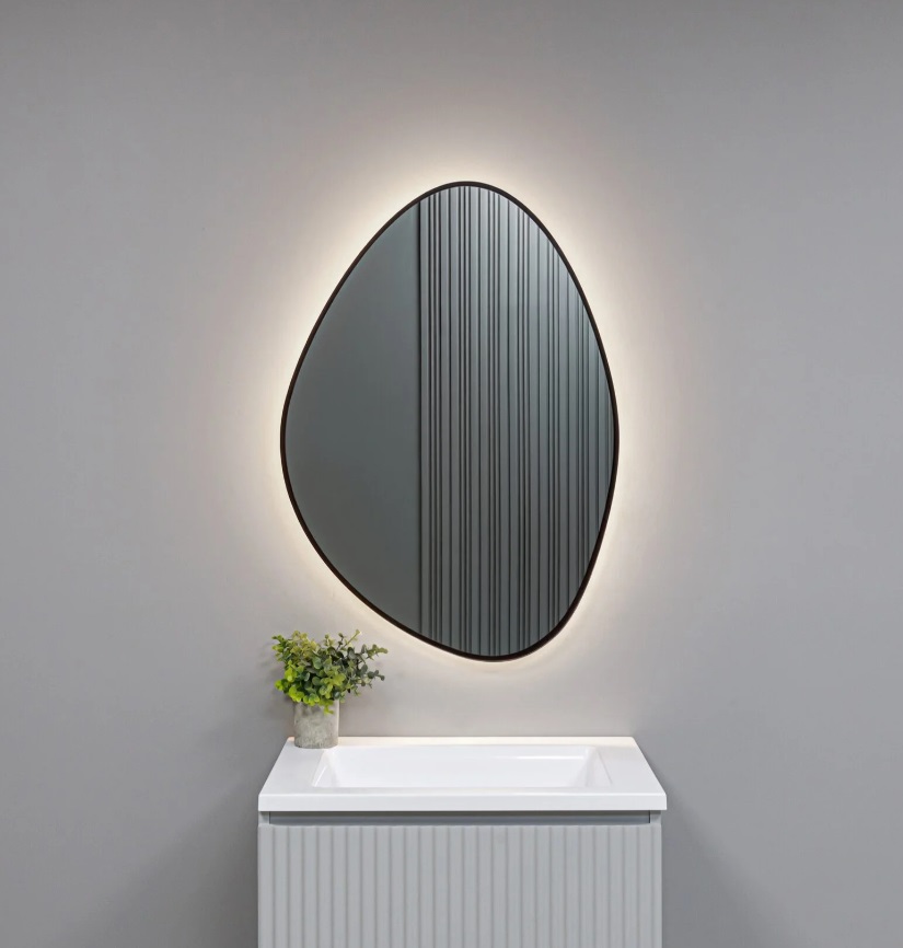 Зеркало AQUAme  Lucas BLACK-ТХ AQM9110B 600*850 мм (LED)