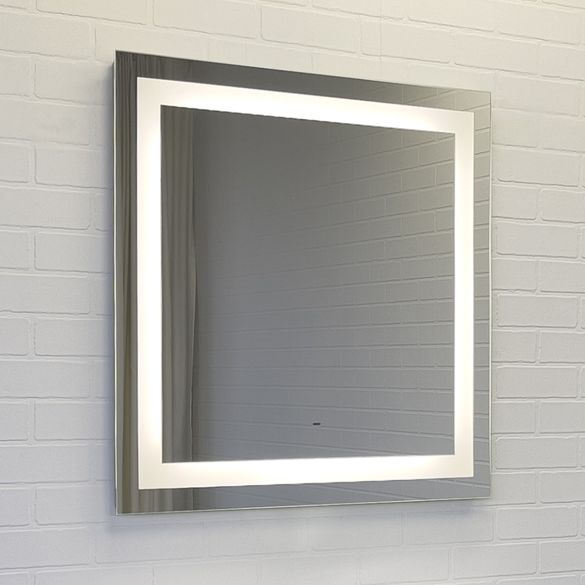 Зеркало Comforty Квадрат 00-00005258 750*750 мм (LED)